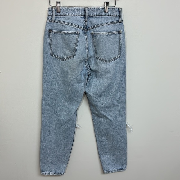 Zara High Waisted Mom Jeans Ripped Knee Straight Leg Size 4 - Picture 3 of 6